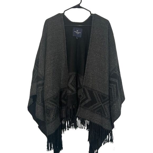 American Eagle Outfitters Dark Gray Boho Fringe Trim Cardigan Women Sz OS - Picture 1 of 9